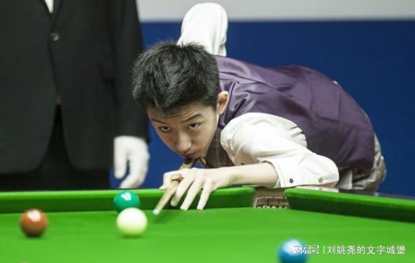 长宏网配资 斯诺克4人进正赛！中国军团1胜3负，吴宜泽翻车，江俊4-2夺赛点